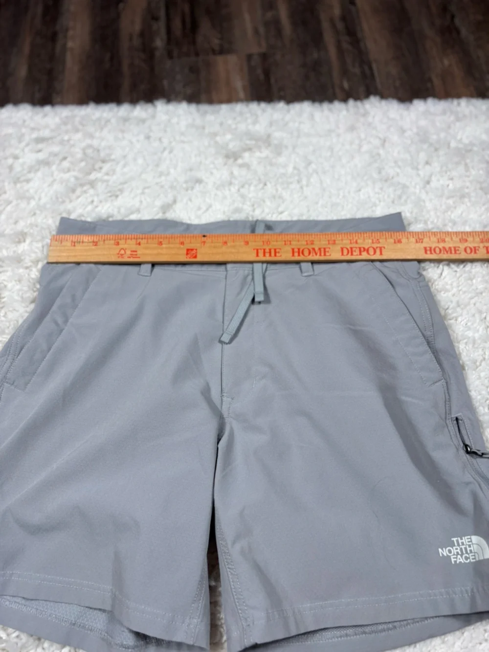 The North Face Men’s Gray Hiking Shorts Size 32 Outdoor Performance
